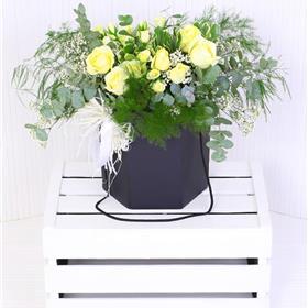 fwthumbWhite Rose Hatbox.jpg